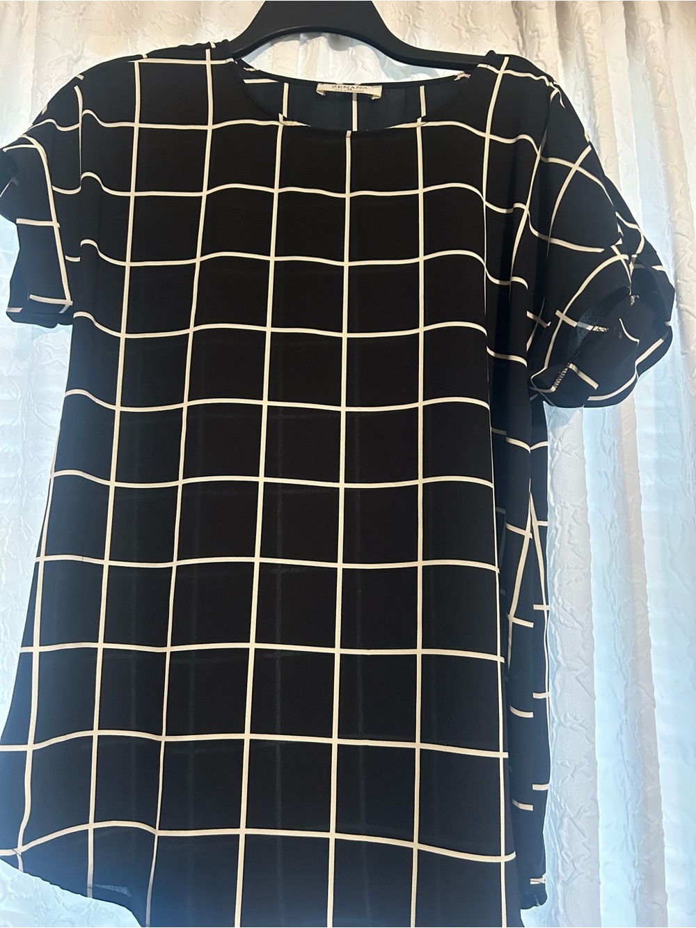 Zenana Outfitters Black and White Windowpane Top